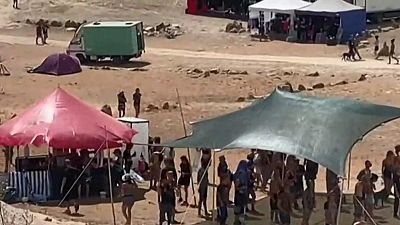 Muere una mujer suiza en una fiesta ilegal celebrada en un embalse de Zamora | Ver