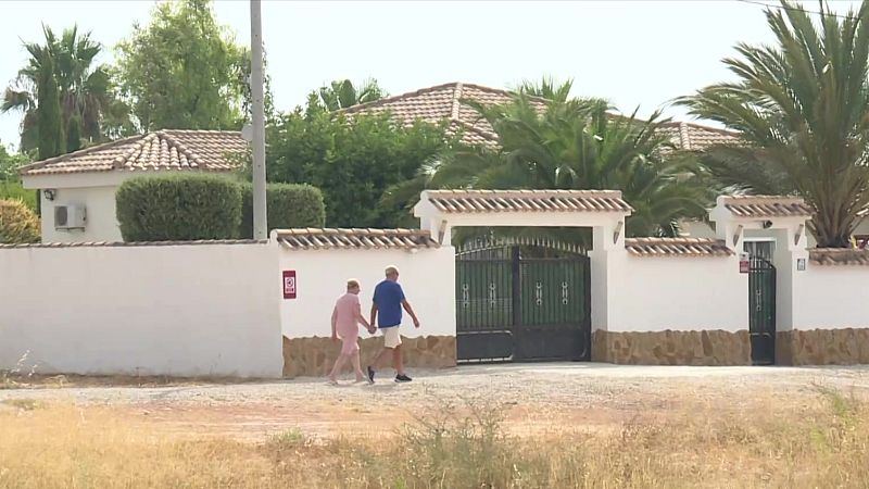 Veinte años viviendo en una urbanización ilegal de Murcia | Ver