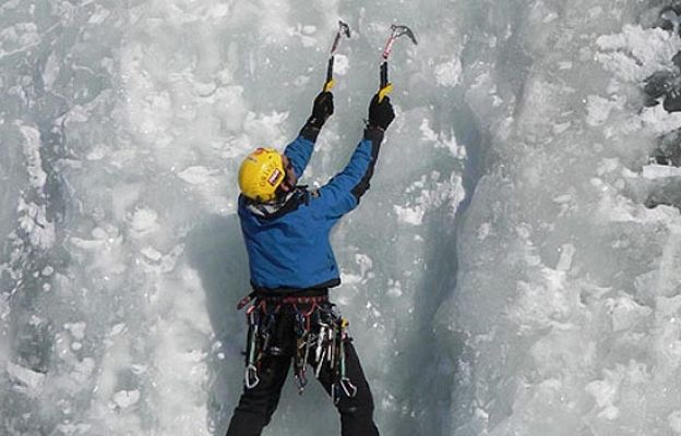  - Cómo escalar en paredes de hielo