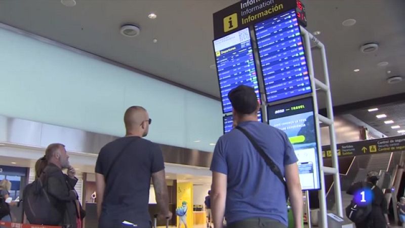 Cancel·lacions i retards per la vaga de pilots a easyJet