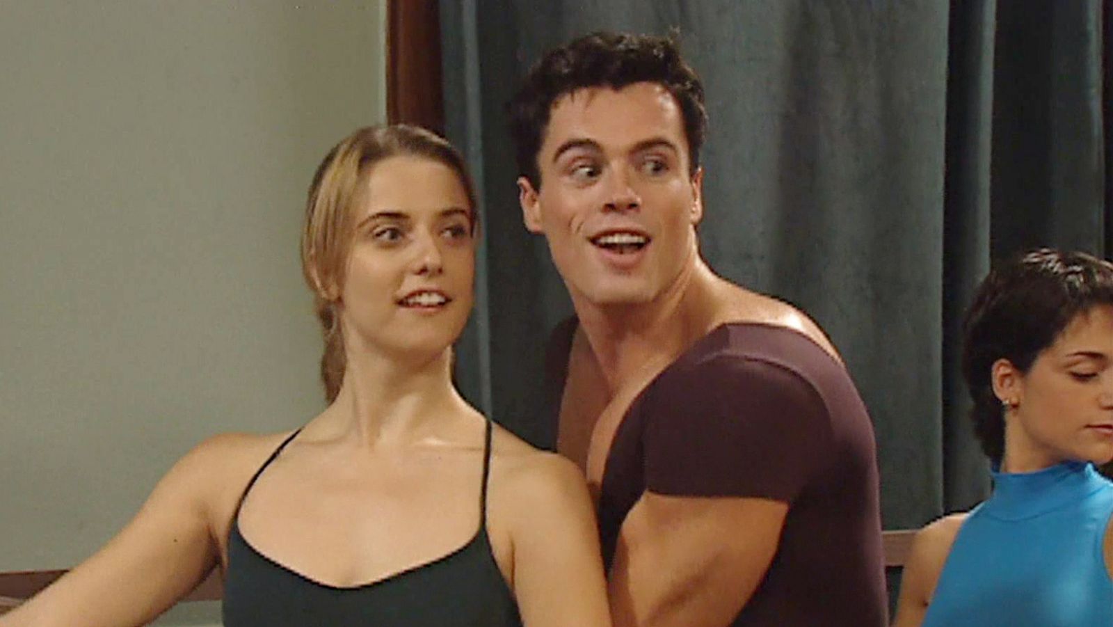 Estrellas. Happy House - Episodio 7: La Queen del carnaval - Ver ahora