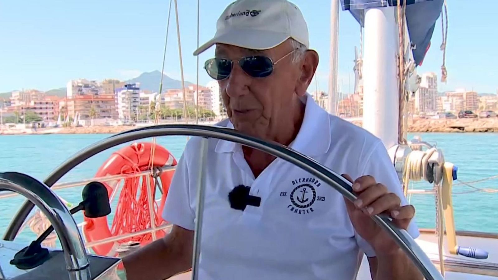 La historia inspiradora de José Gandía: navegar en el Alexandra, un barco recuperado semihundido - Ver ahora