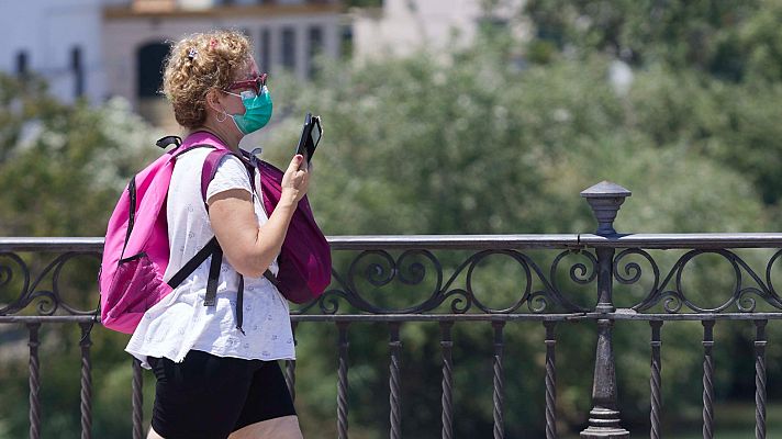 Telediario 2 - La incidencia de COVID-19 en mayores de 60 cae a 177 casos