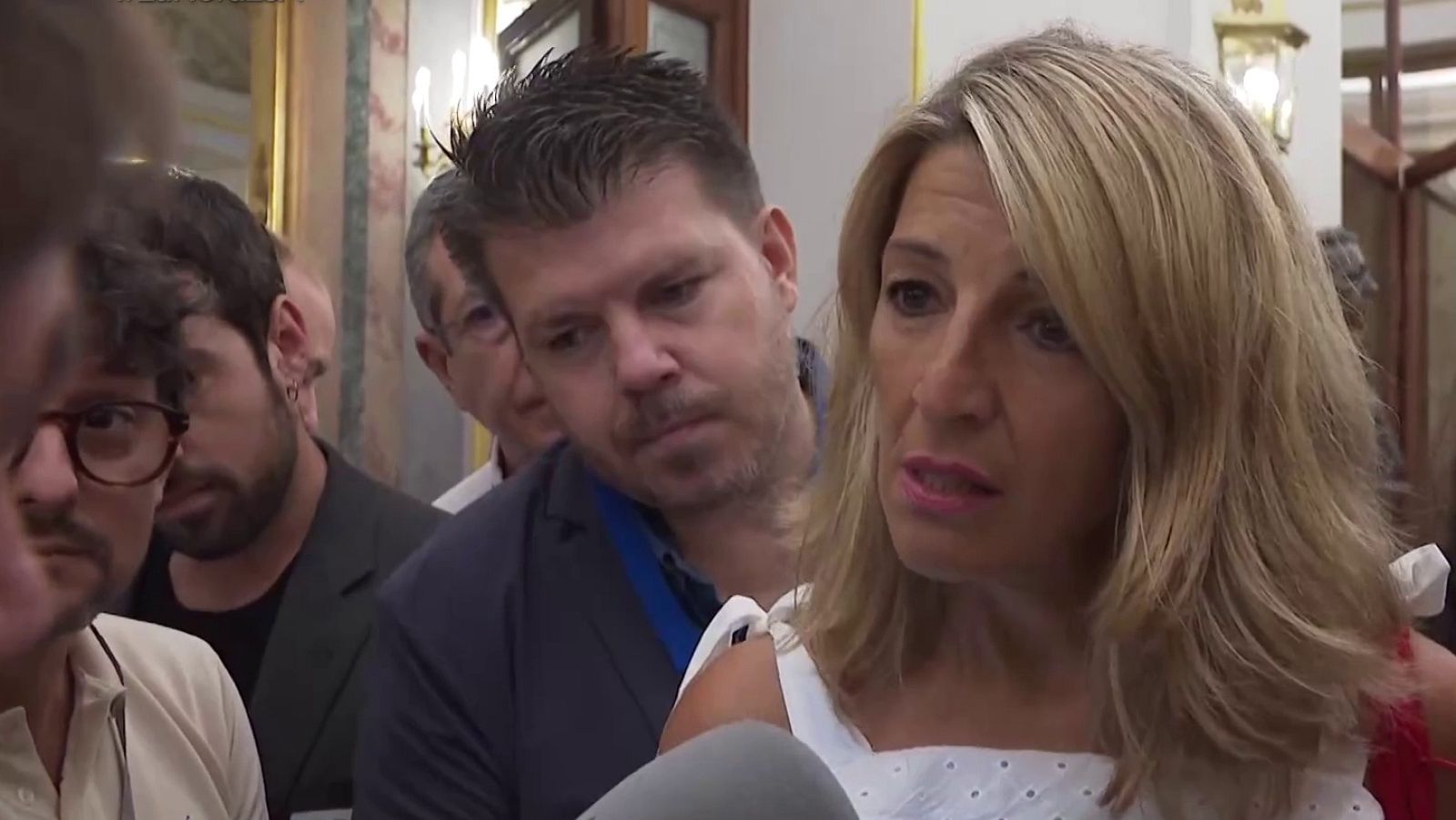 Yolanda Díaz pide a la CEOE que se comprometa con el país y apoya las movilizaciones sindicales - Informativo 24h | Ver