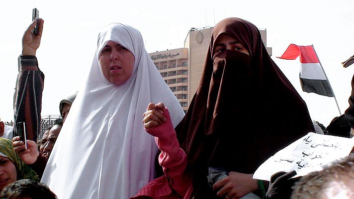 Telediario 2 - Conmoción en Egipto tras el asesinato machista de dos jóvenes que rechazaron propuestas de matrimonio