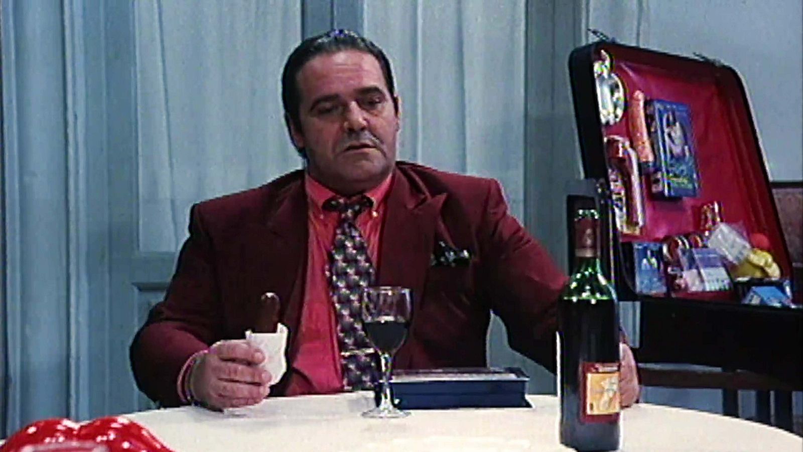 Villarriba y Villabajo - Episodio 7: La compra en casa - Ver ahora