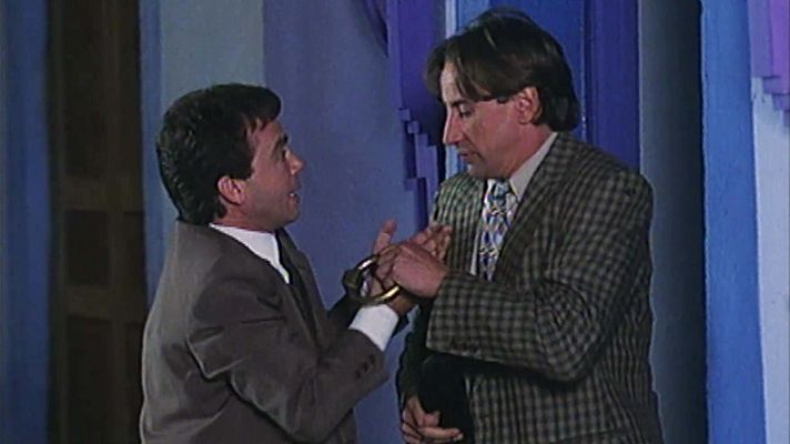 Villarriba y Villabajo - La enterradora