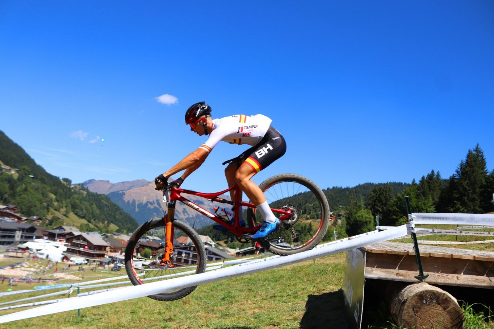 Bicicleta de montaña | Valero, plata en los Mundiales de campo a través - Ciclismo | Ver