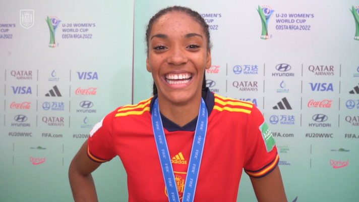 Fútbol - Salma Paralluelo, MVP del Mundial Sub-20: "Esto es un sueño para todas"