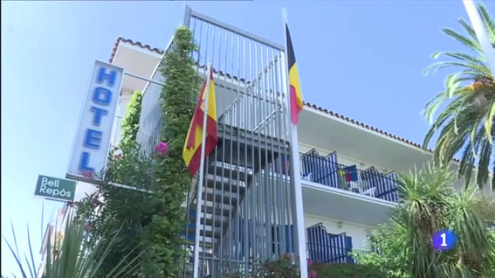 L'Informatiu - Cau l'ocupació a campings i hotels per l'avançament escolar