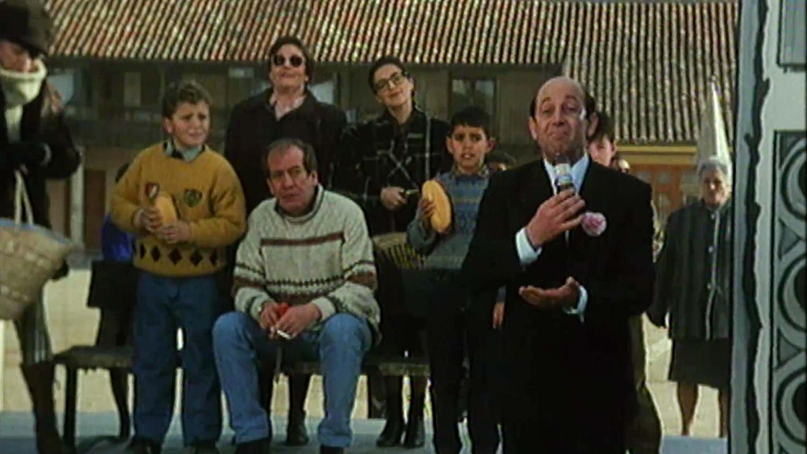 Villarriba y Villabajo - Episodio 16: El anuncio - Ver ahora