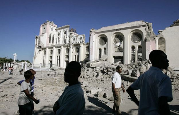 Telediario 1 - Telediario en 4' - 13/01/10