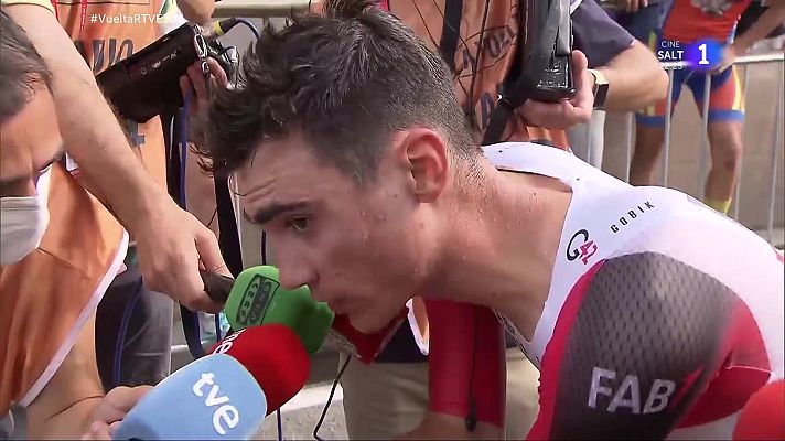Vuelta ciclista a España - Ayuso no renuncia al podio pese a su "mal día" en la 'crono'