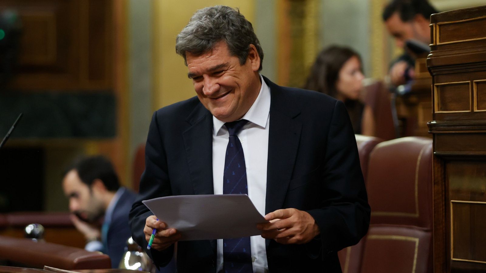 Escrivá, sobre la subida del paro: "Es un buen dato, llevamos dos tercios del año y se han creado unos 300.000 empleos"