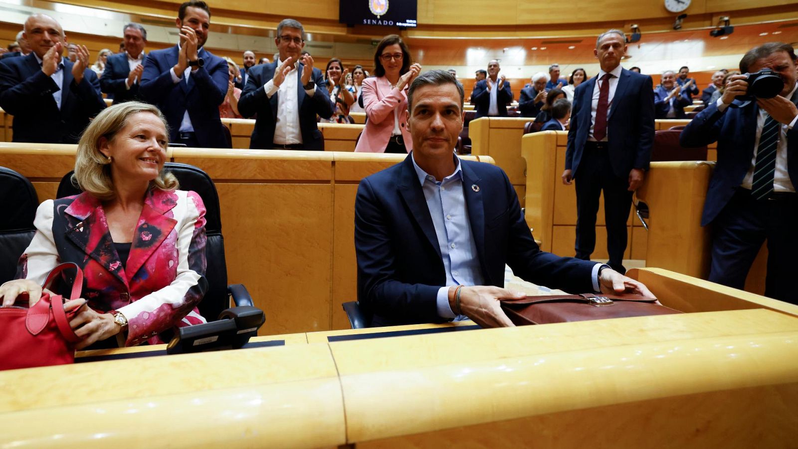 Sánchez en el Senado llama a la solidaridad con Europa - La tarde en 24h | Ver
