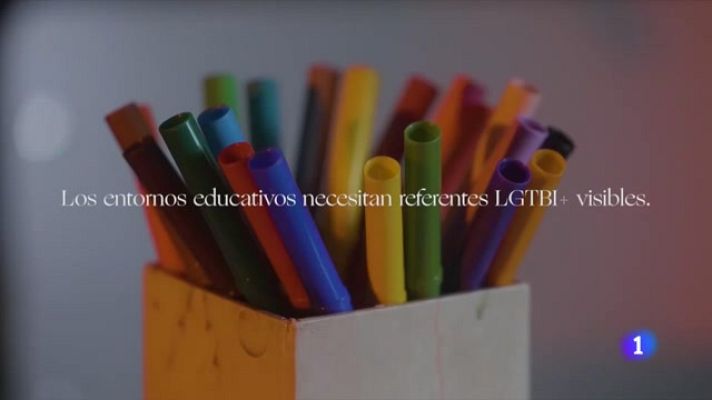 Telediario 2 - Los profesores, referentes para la visibilidad del colectivo LGTBIQ+