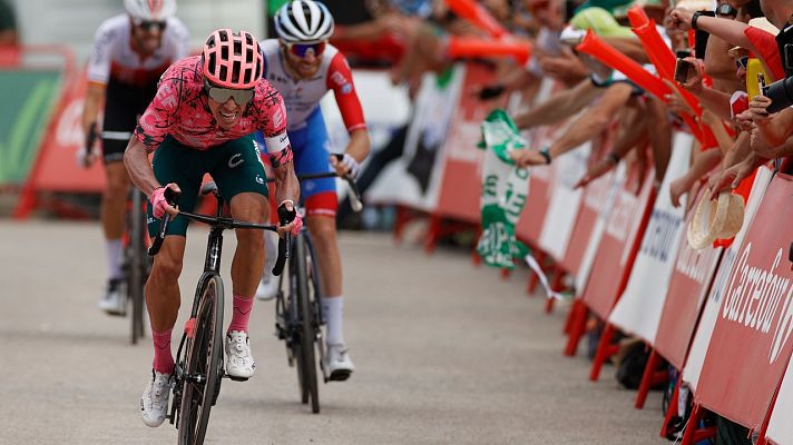 Ciclismo - Vuelta 2022 | Final etapa 17. Aracena - Monasterio de Tentudía
