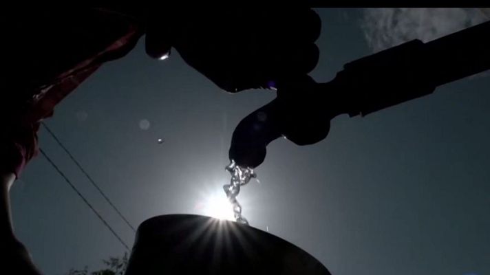 Telediario 2 - La larga lucha de las mujeres rurales en la India para acceder al agua