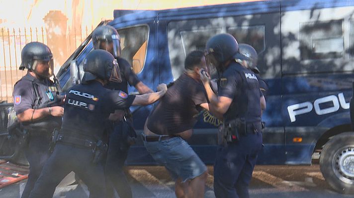 Noticias Andalucía - El Taxi se manifiesta