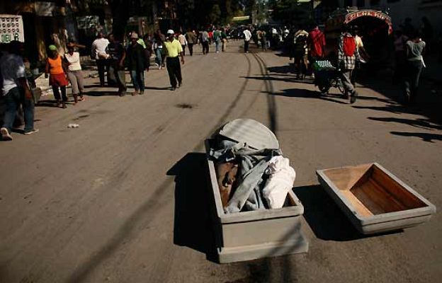 Telediario 1 - Telediario en 4' - 14/01/10