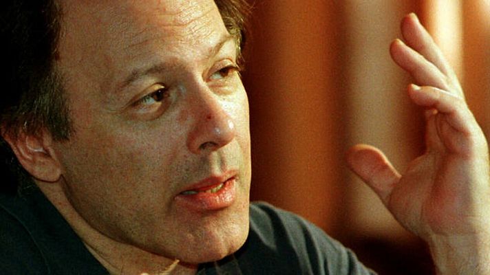 Informativo 24h - Muere el escritor Javier Marías, la voz de la narrativa española del último medio siglo