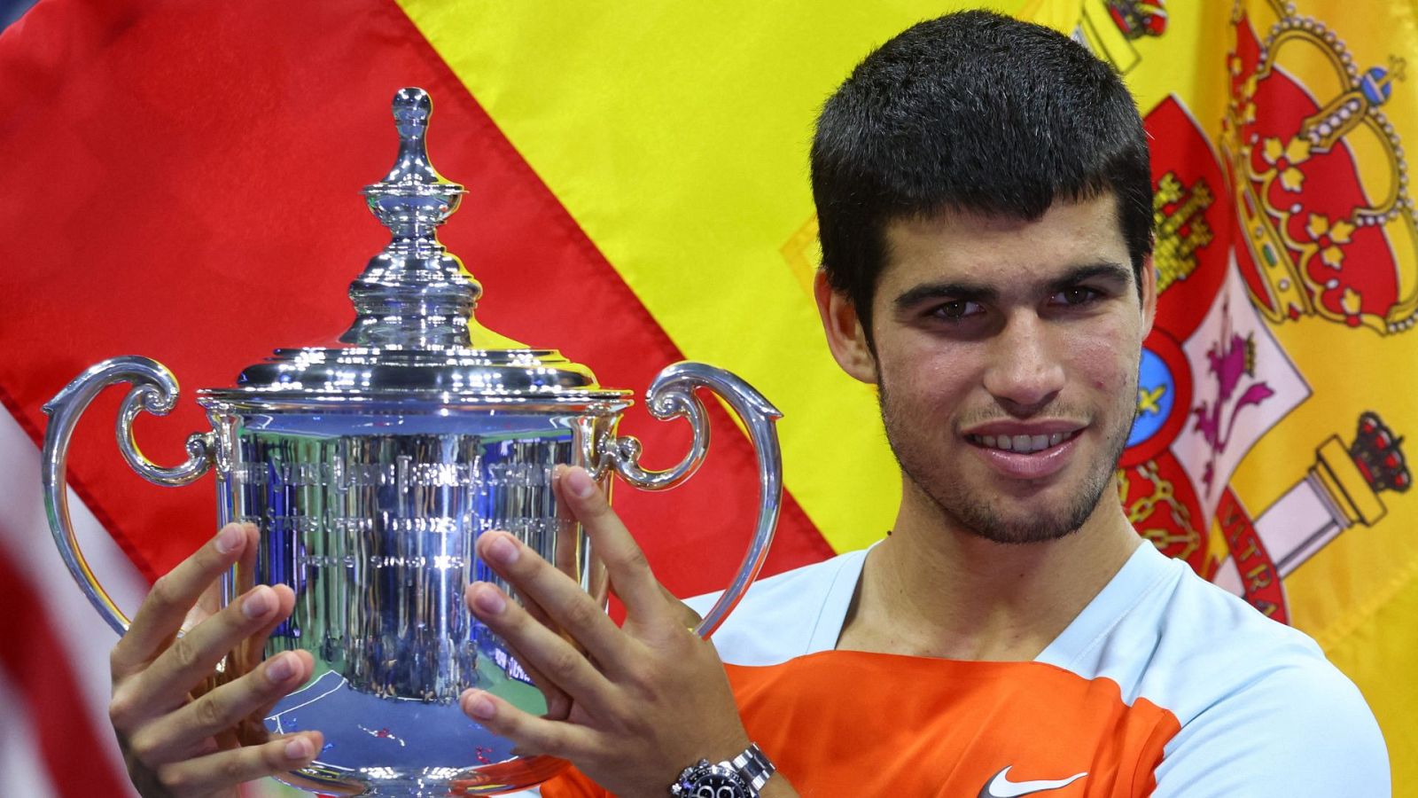 Carlos Alcaraz, el nº1 del tenis masculino más joven de la historia - Informativo 24h | Ver