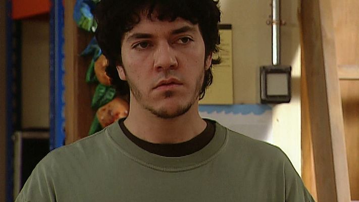 Raquel busca su sitio - Alguien que me cuide