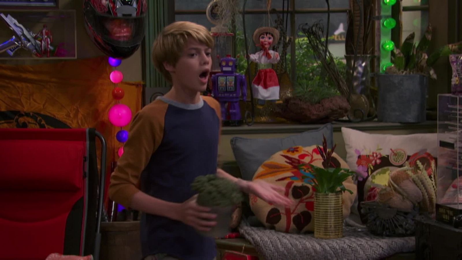 La roca del espacio - Henry Danger | Ver