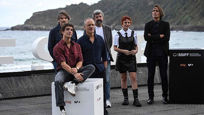 Telediario 1 - El Festival de San Sebastián levanta el telón con 'Modelo 77', de Alberto Rodríguez