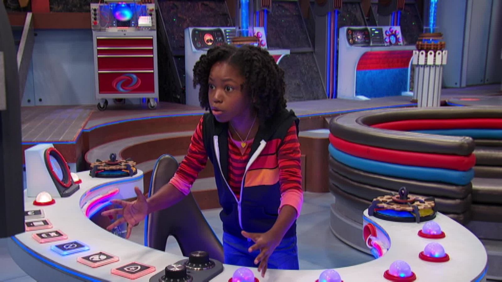 Demasiado en juego - Henry Danger | Ver