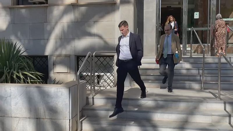 Santi Mina seguirá en Arabia Saudí - Ver ahora