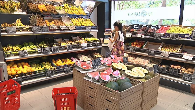 Un supermercado decide congelar precios