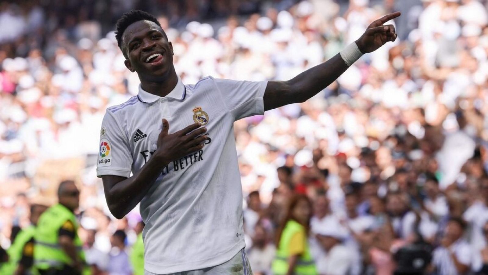 Los bailes de Vinicius calientan el derbi Atlético-Real Madrid | Ver