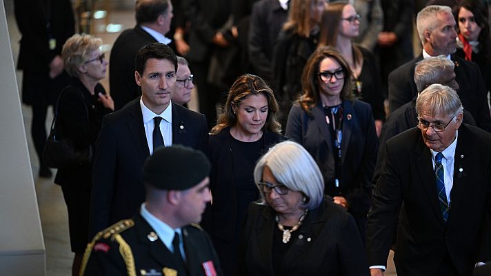 Telediario Fin de Semana - Llegan a Londres los primeros mandatarios para asistir el lunes al funeral de Estado de Isabel II