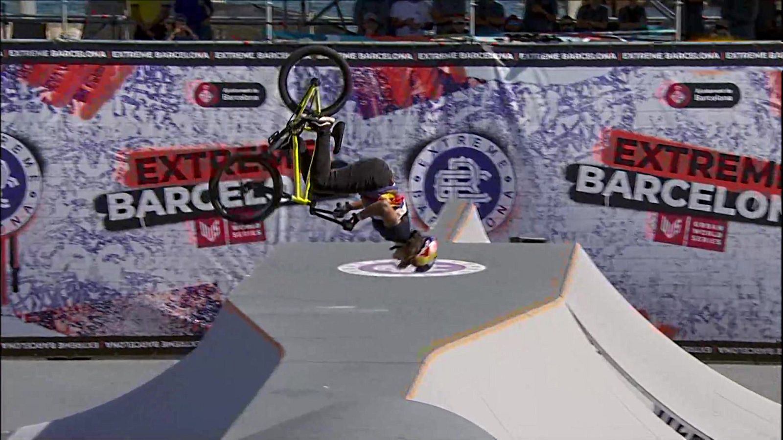 Urban World Series "Extreme Barcelona 2022". BMX women final park - ver ahora