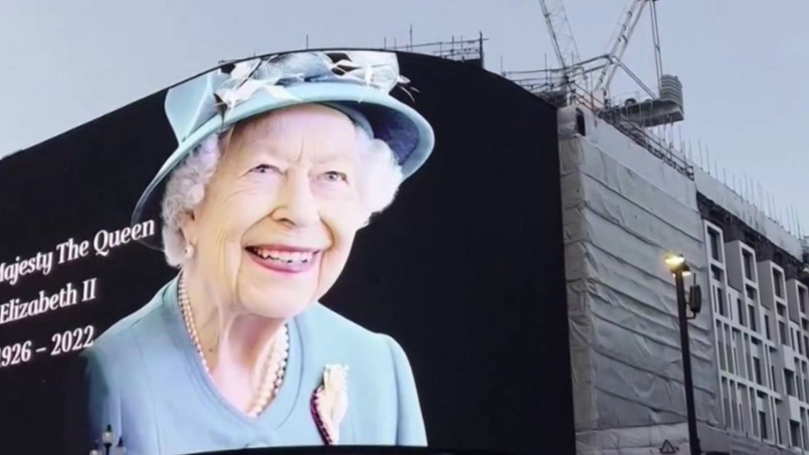 Expectación por el funeral de Isabel II: 10.000 policías, 1.500 militares y 142 miembros de la Marina - Ver ahora