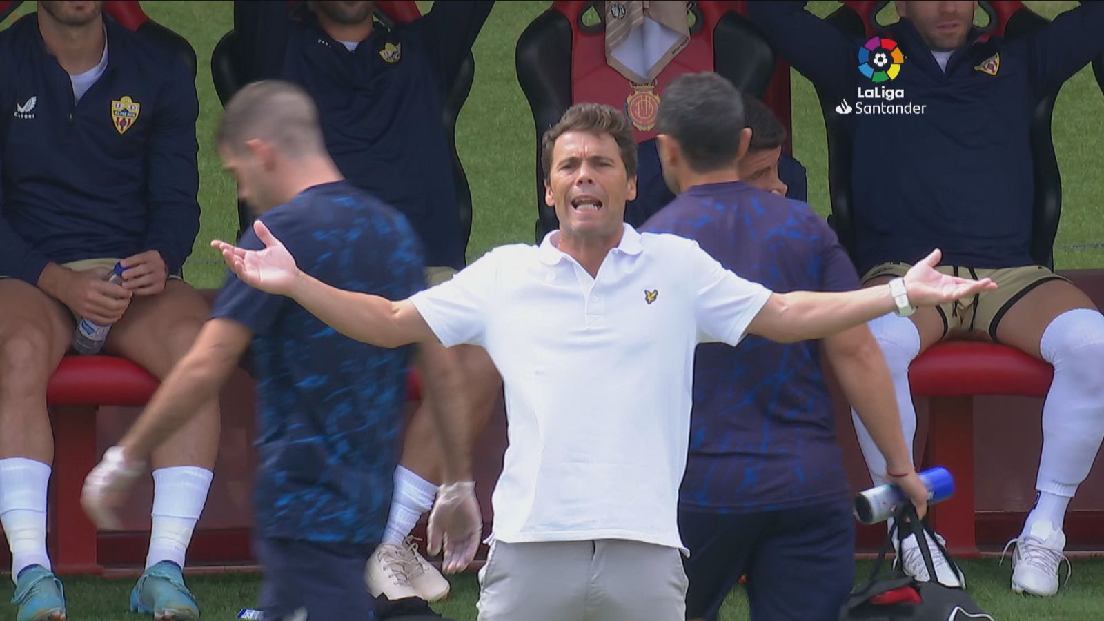 El Cádiz C.F. y la U.D. Almería - Ver ahora