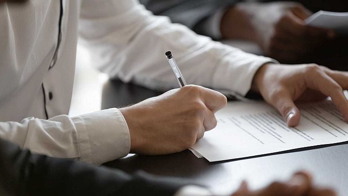 Telediario 2 - Las reclamaciones al Banco de España se disparan un 61%