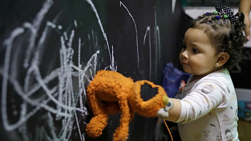 Solo el 0,5% de los recién nacidos llevan primero el apellido de la madre