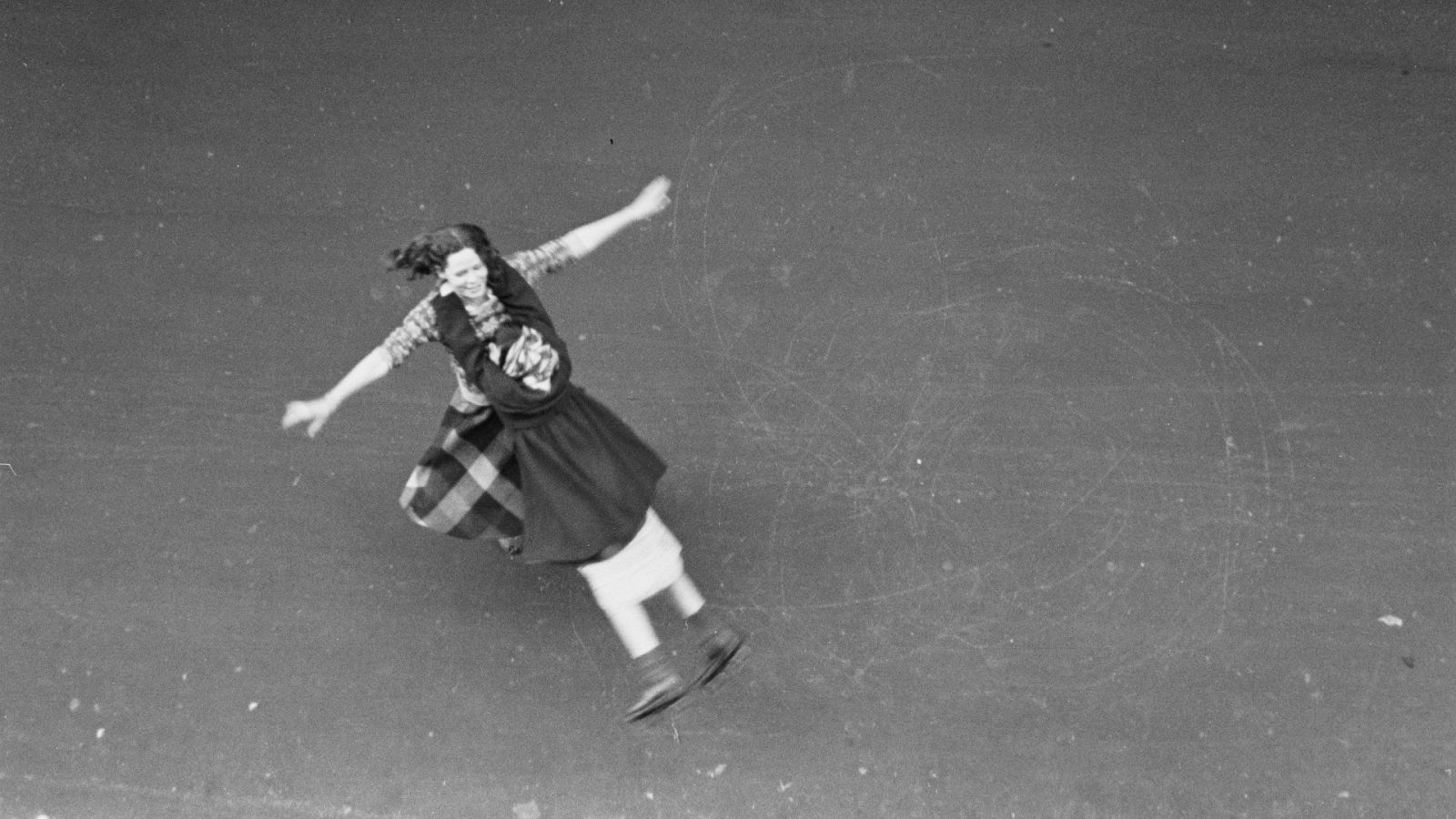 Atención Obras - Ruth Orkin. La ilusión del tiempo - Ver ahora