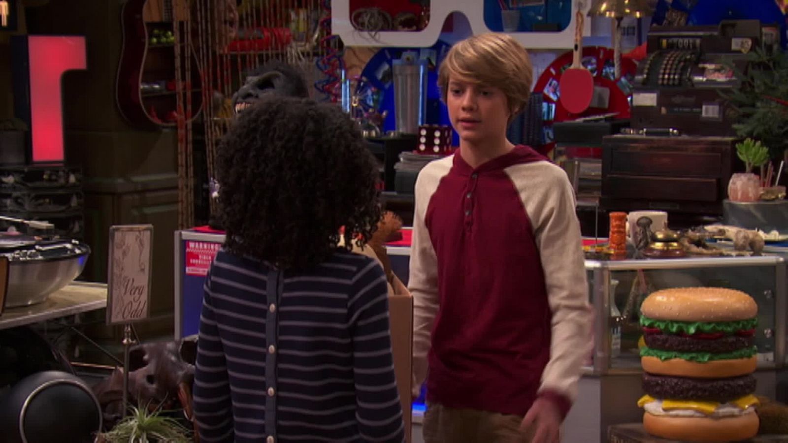 Encerrados - Henry Danger | Ver