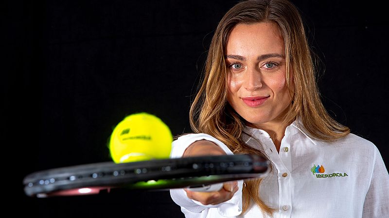 Tour Universo Mujer - 2022 - Programa 8: El viaje a la ni�ez de Paula Badosa - ver ahora