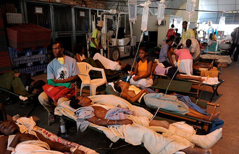 Agua, alimentos y electricidad, necesidades básicas en Haití