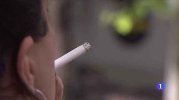 L'Informatiu - Ofensiva antitabac a l'aire lliure: la Generalitat prepara una nova llei