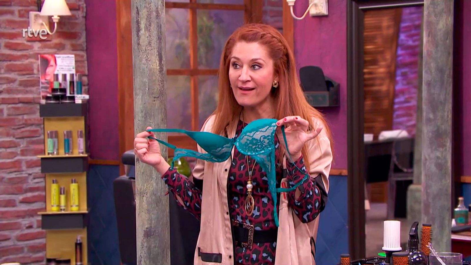 La peluquería - La pelu de noche - Ver ahora