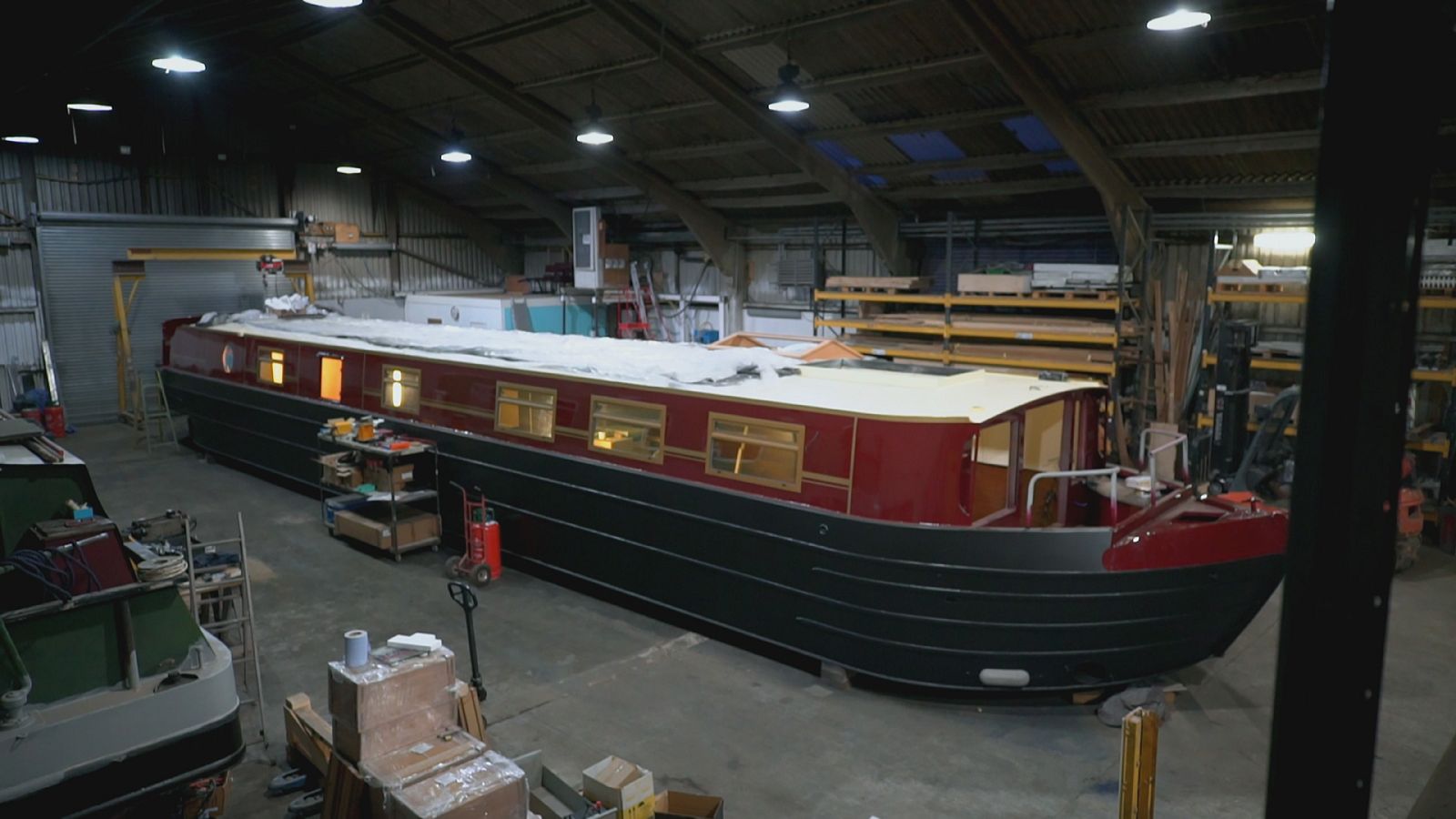 Mi casa flotante - Mi casa flotante con piano - ver ahora