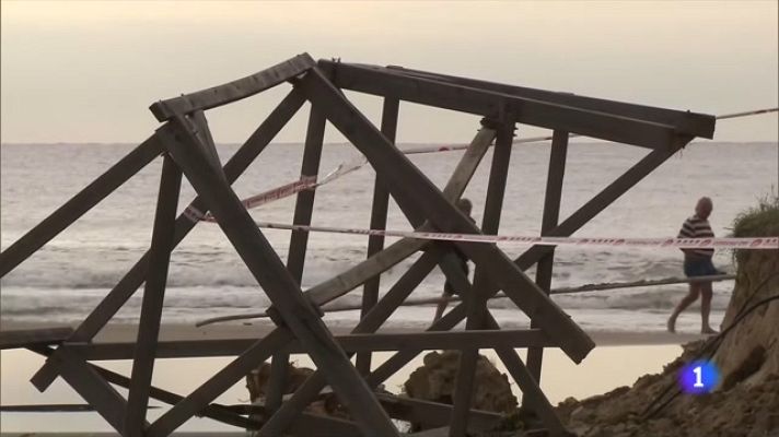 L'Informatiu - A Tarragona encaren el primer dia feiner després dels forts aiguats de divendres