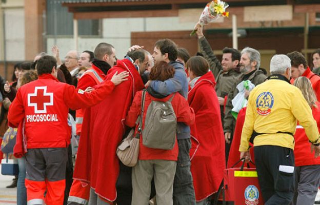  - Llegan los primeros españoles