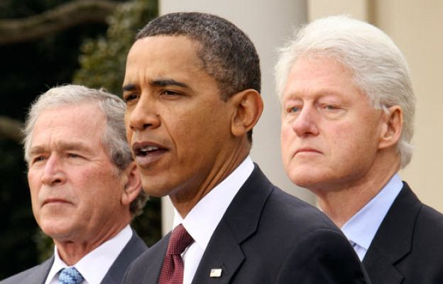  - Obama convoca a Bush y Clinton