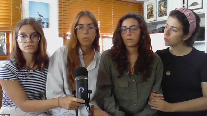 Noticias Andalucía - Sobreviven a un naufragio en Galápagos